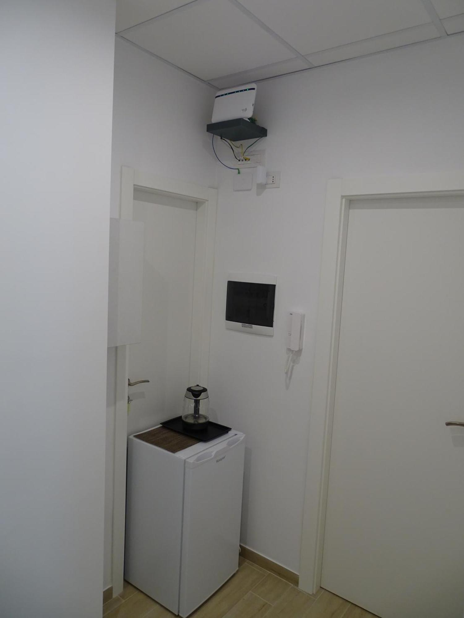 Al Teatro Rooms Барі Екстер'єр фото
